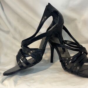 George Stilletto Shoes Womens Size 7-1/2 Black Strappy Flair High Heels